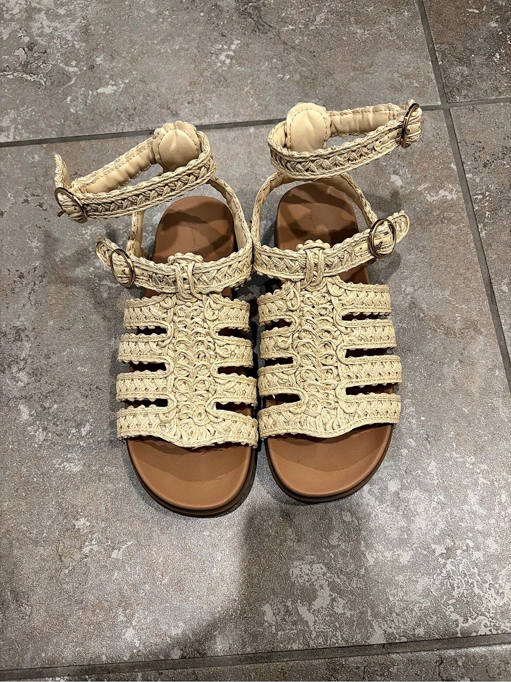 Universal Thread Woven Sandals 8.5